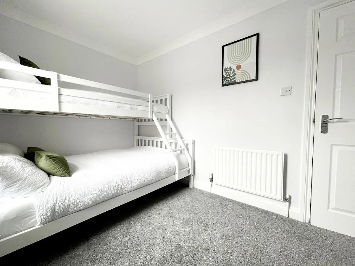 Hydeaway Beautiful 3 Bedroom House In A Great Location Bournemouth 0*,  United Kingdom